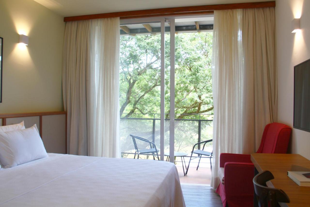 Hotel Porto Do Ribeirao Iporanga Esterno foto